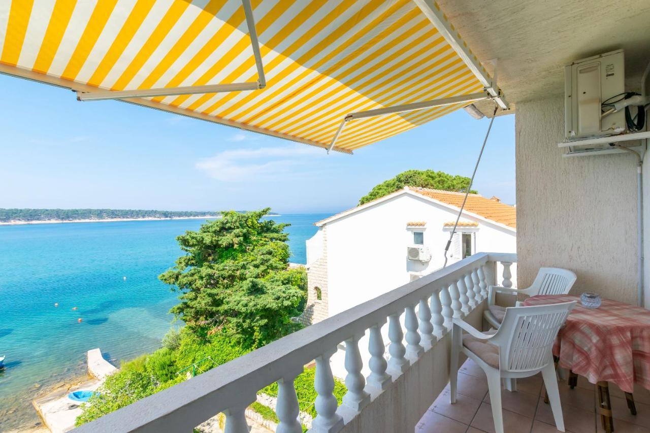 Apartments Biserka Barbat na Rabu Zewnętrze zdjęcie